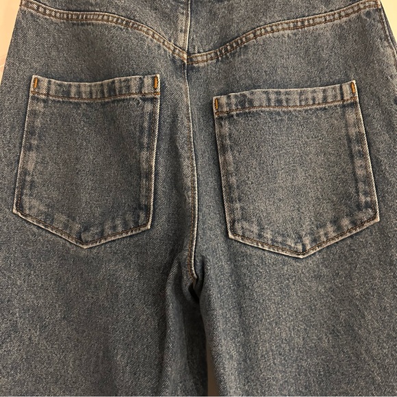 LOEWE
Anagram appliquéd high-rise wide-leg jeans 36FR - Picture 10 of 16